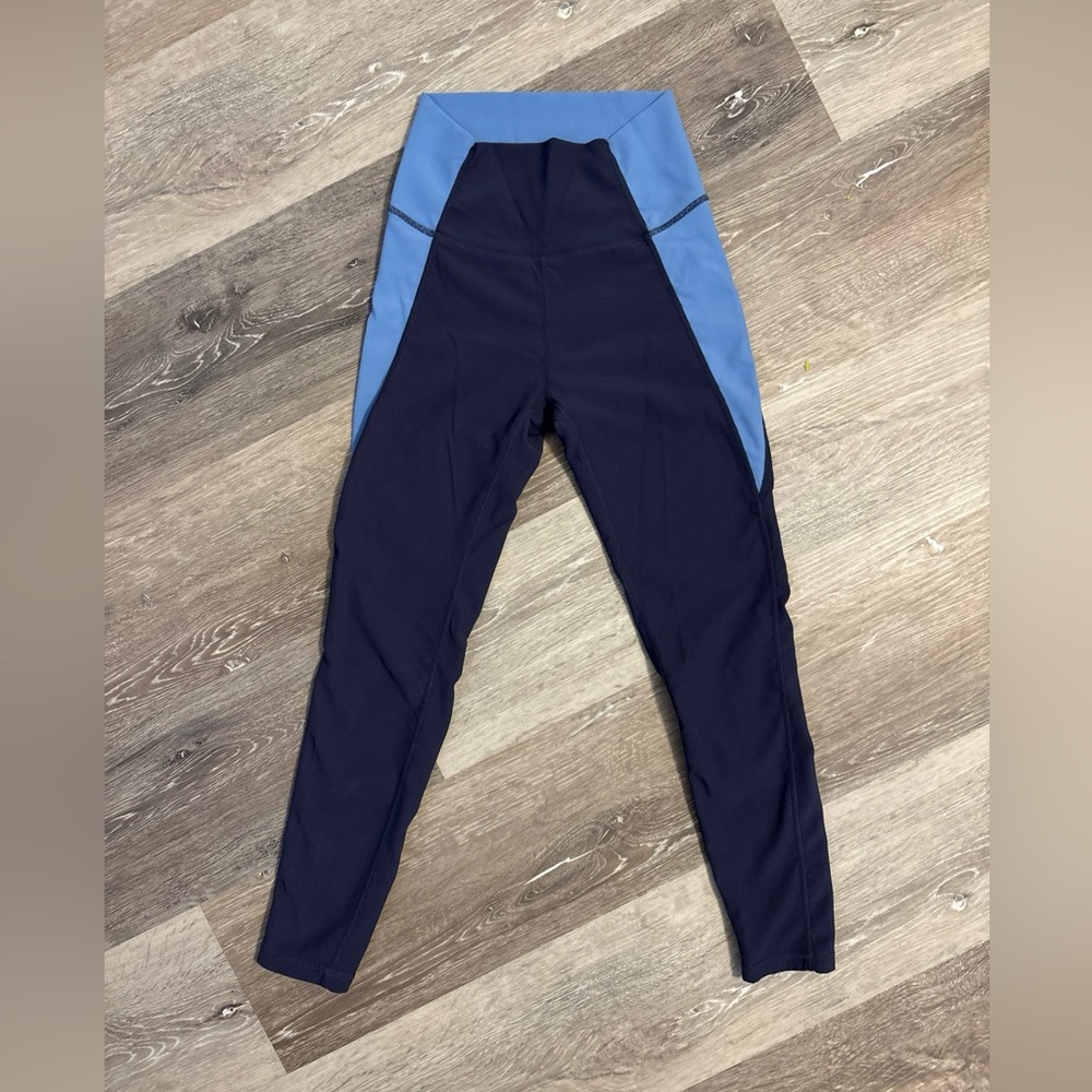 Wilo The Label Ribbed Color Block 7/8 Leggings XS Baby Blue/Navy Active Yoga Run